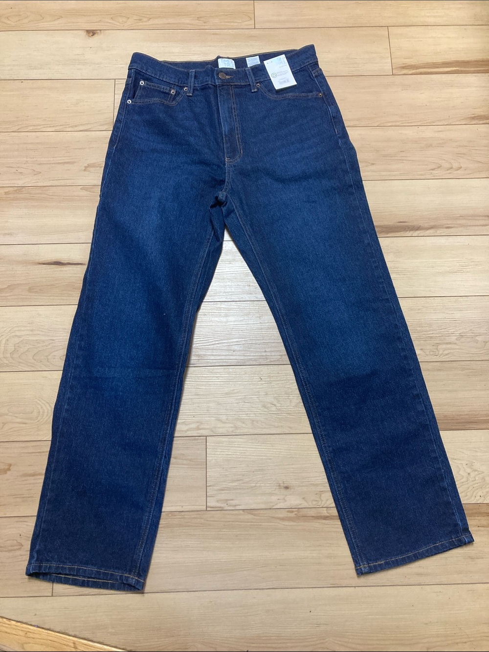 Time and Tru Relaxed Fit Jeans in Dark Blue